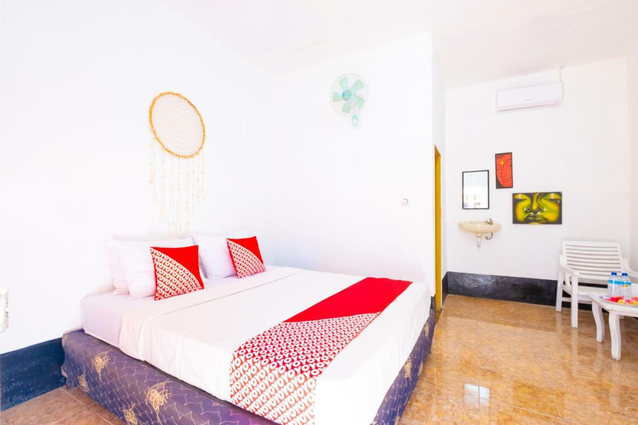 Oyo 1373 Chili Gili Otel Gili Trawangan Dış mekan fotoğraf