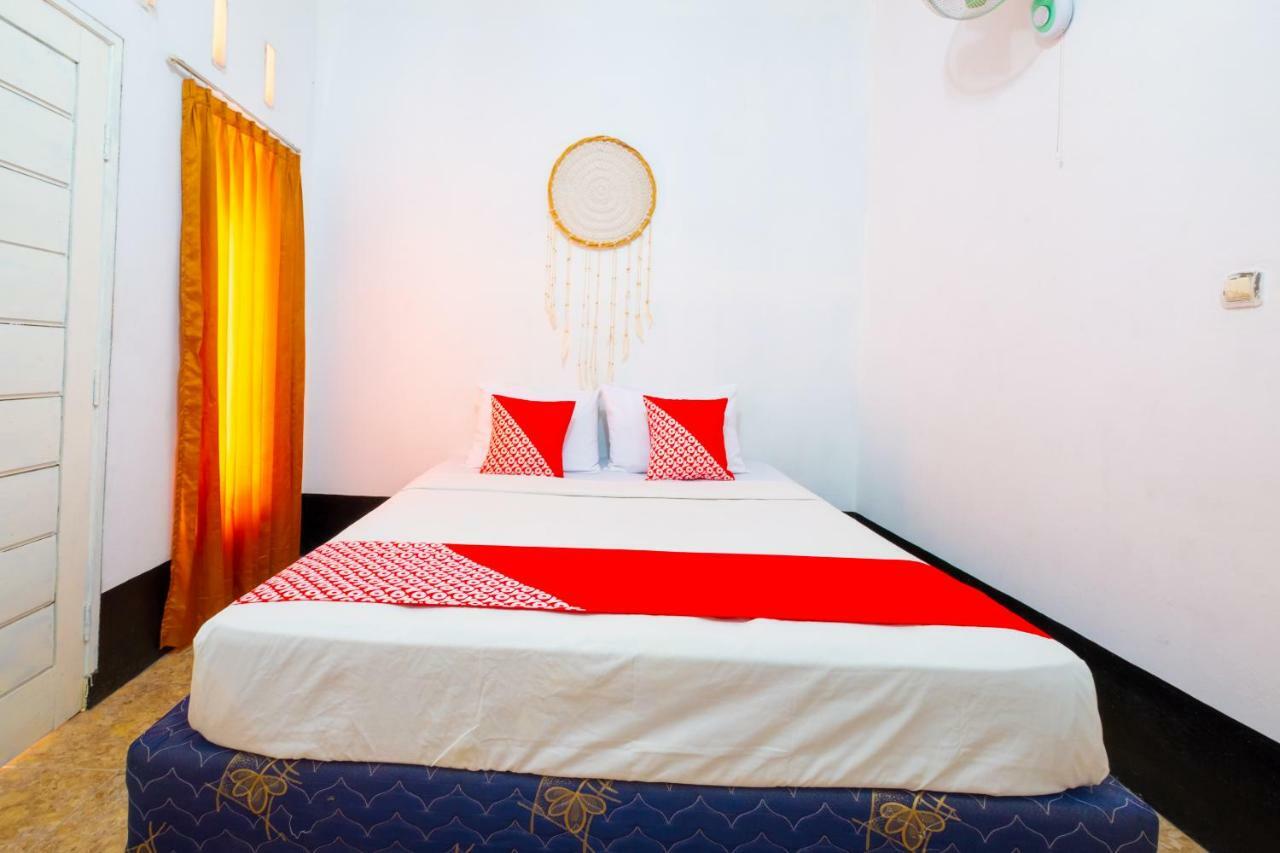 Oyo 1373 Chili Gili Otel Gili Trawangan Dış mekan fotoğraf