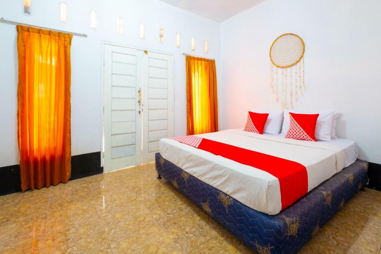 Oyo 1373 Chili Gili Otel Gili Trawangan Dış mekan fotoğraf
